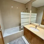 Expo House * ליסבון