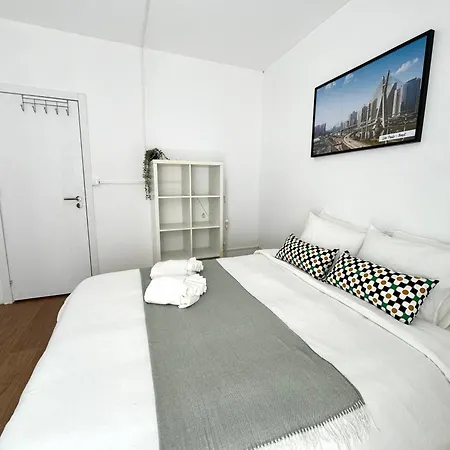 Expo House *